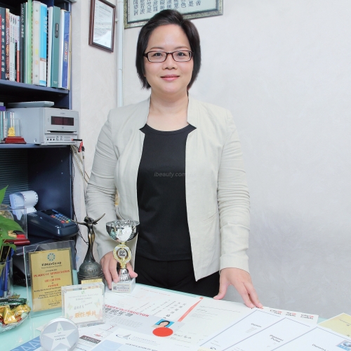 不忘初心　持之以恆 朱似萍