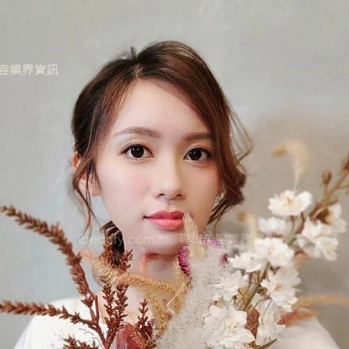 Garine Chan 陳嘉盈